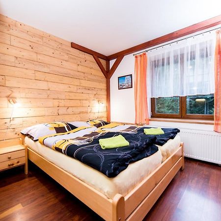 Apartmany Domino Zelezna Ruda Ngoại thất bức ảnh