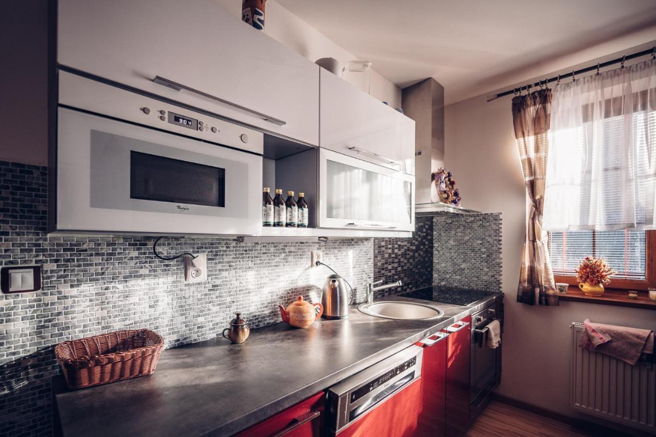 Apartmany Domino Zelezna Ruda Ngoại thất bức ảnh